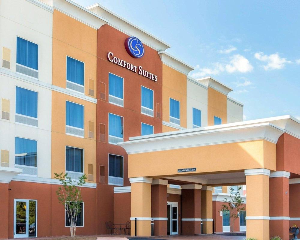 Hotel Comfort East 2*