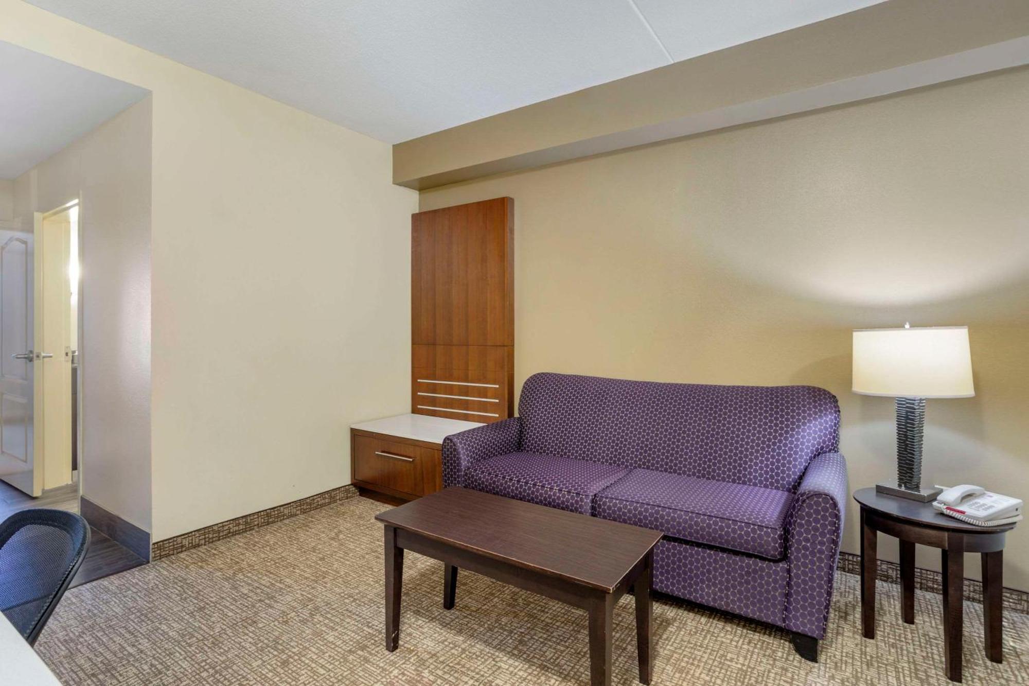 Comfort East 2* Knoxville