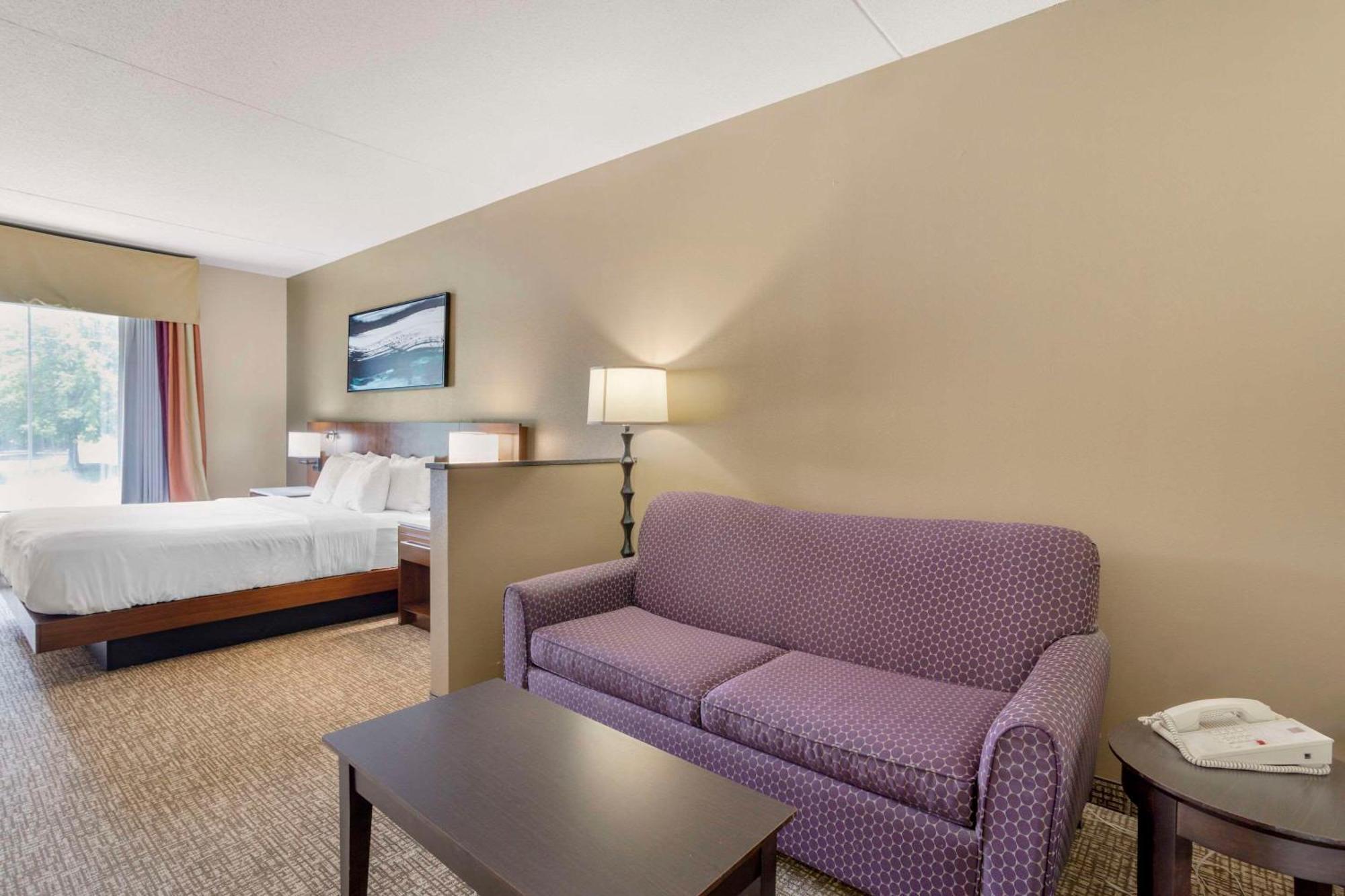 Comfort East Hotel 2*